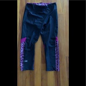 Under armor capris leggings